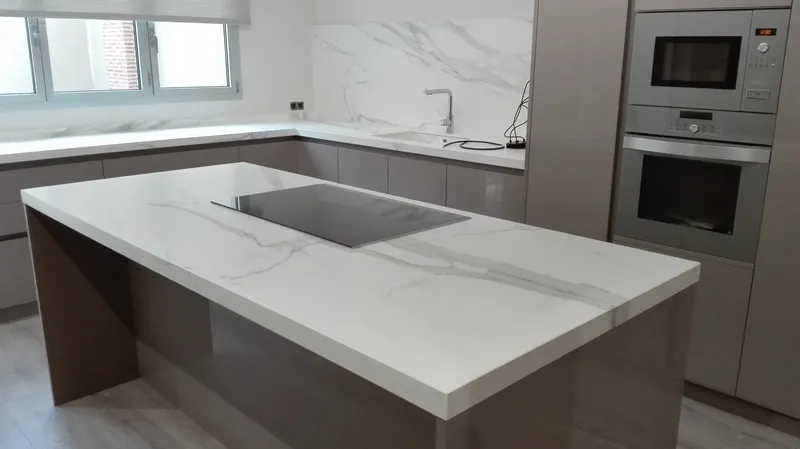 Bancada Porcelánico 4
